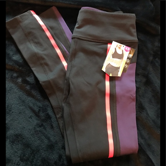 Avia Pants - NWT Avia athletic leggings